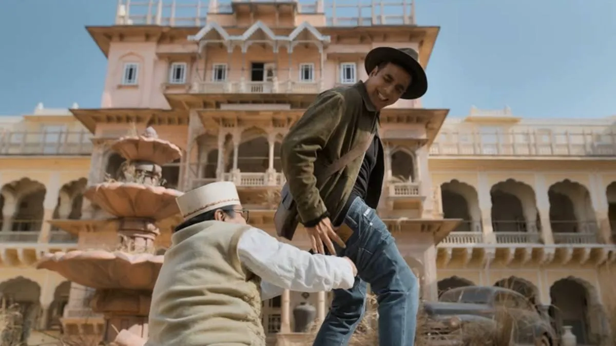 Bhooth Bangla Teaser: ‘भूल भुलैया’ वाले स्वैग संग लौटी अक्षय कुमार की टोली, कॉमेडी का पावर हाउस होने वाली है ‘भूत बंगला’, दिखी झलक