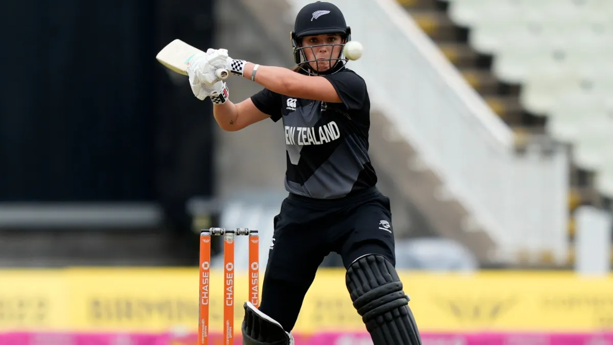 टी20 इंटरनेशनल क्रिकेट में हो गया कमाल, एक खिलाड़ी से हार गई साउथ अफ्रीका की टीम