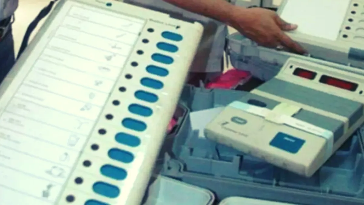 गुजरात नगर निकाय चुनाव: 9237 सीटों के लिए वोटिंग कल, भाजपा, AAP या कांग्रेस, किसे मिलेगी जीत