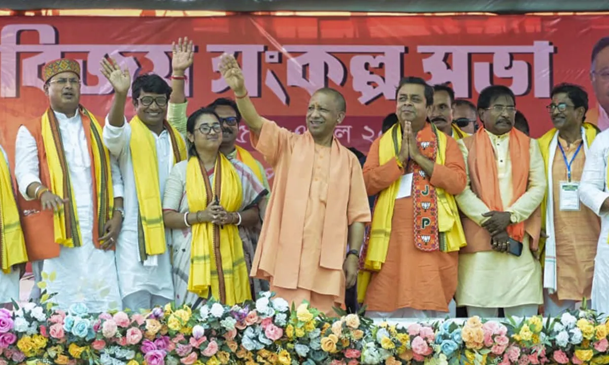 ‘पश्चिम बंगाल में डोमोग्राफी बदलने की साजिश’,धानेखेली की चुनावी रैली में गरजे योगी आदित्यनाथ