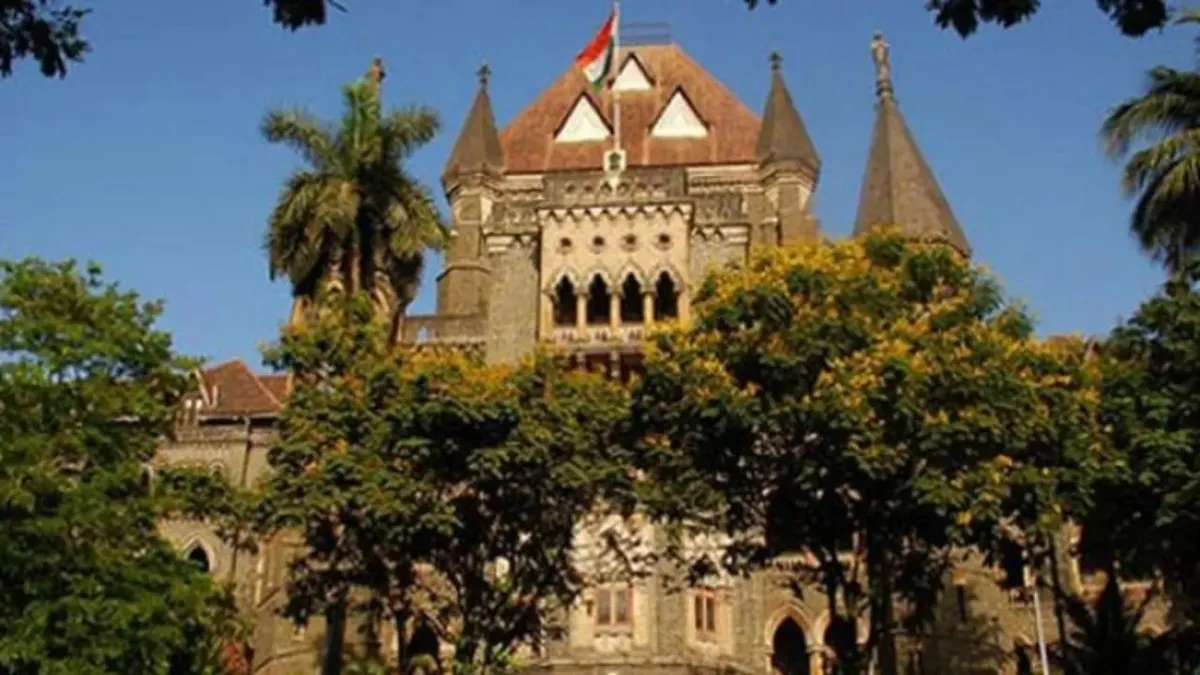 मुंबई: बांद्रा ईस्ट में जारी रहेगी झुग्गियों को हटाने की कार्रवाई, बॉम्बे हाईकोर्ट ने दी अनुमति
