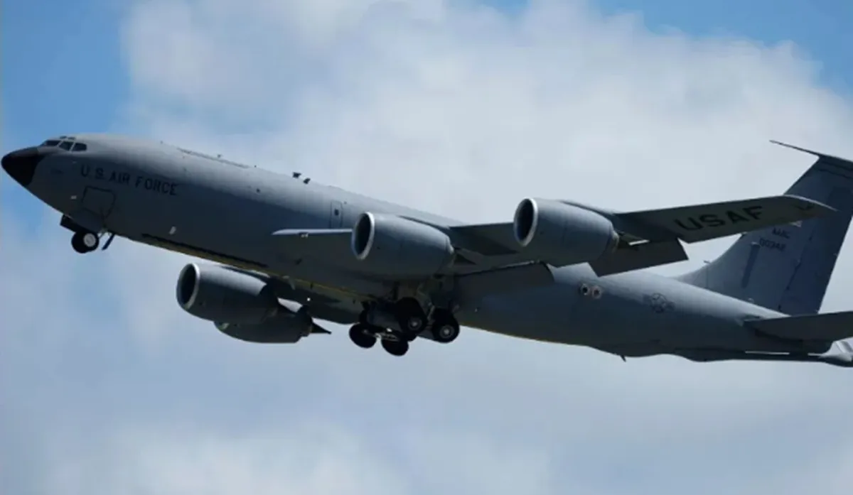 अमेरिकी वायुसेना का KC-135 विमान लापता, कतर के ऊपर भर रहा था उड़ान, इमरजेंसी सिग्नल जारी करने के बाद गायब