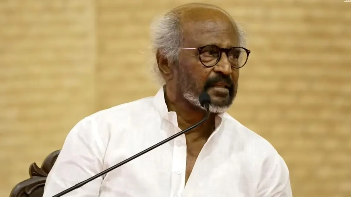 ‘मुझे किसी ने देखा तक नहीं’, रजनीकांत की स्पीच हो रही वायरल, श्री श्री रविशंकर के जन्मदिन पर बोले थे एक्टर