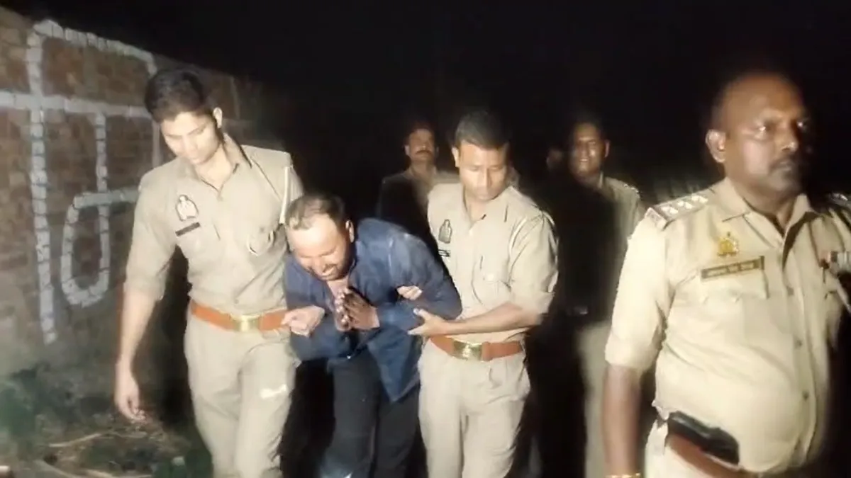 साहब मर जाऊंगा लेकिन दूसरे धर्म की लड़की को भगाकर नहीं ले जाऊंगा…’, यूपी में एनकाउंटर के बाद आरोपी ने मांगी दया की भीख